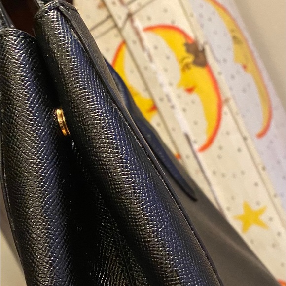 🛑🛑SOLD ~ COACH LEATHER TOTE ~ SOLD🛑🛑 - Picture 3 of 4